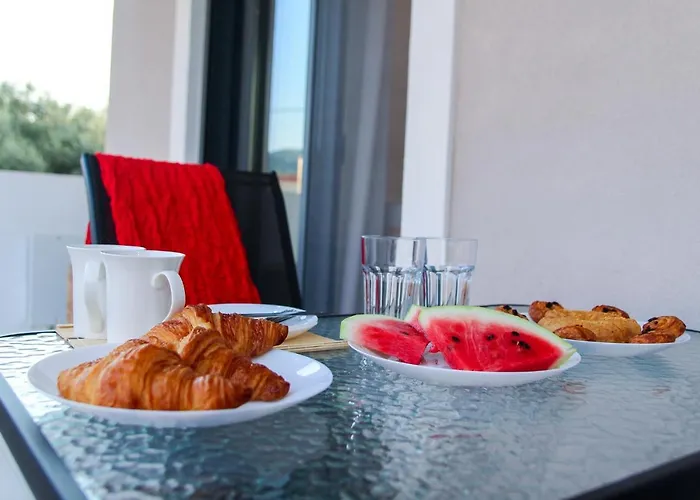 Phos Luxury Apartment